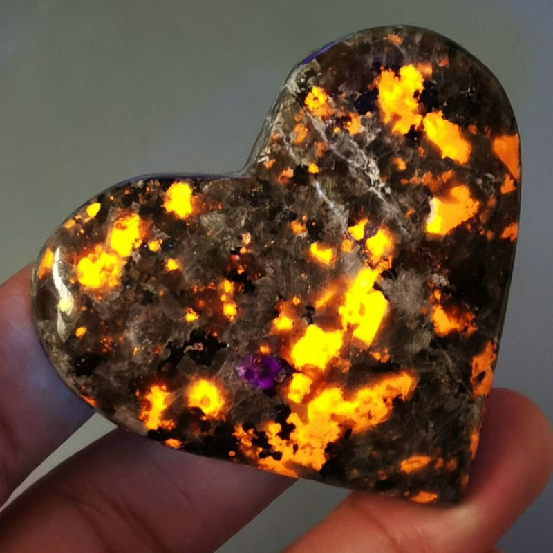 Heart Shape Natural Crystal